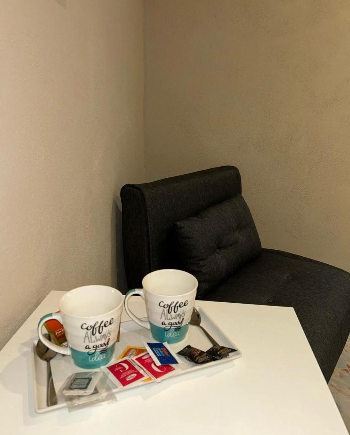 Business House Guest house *