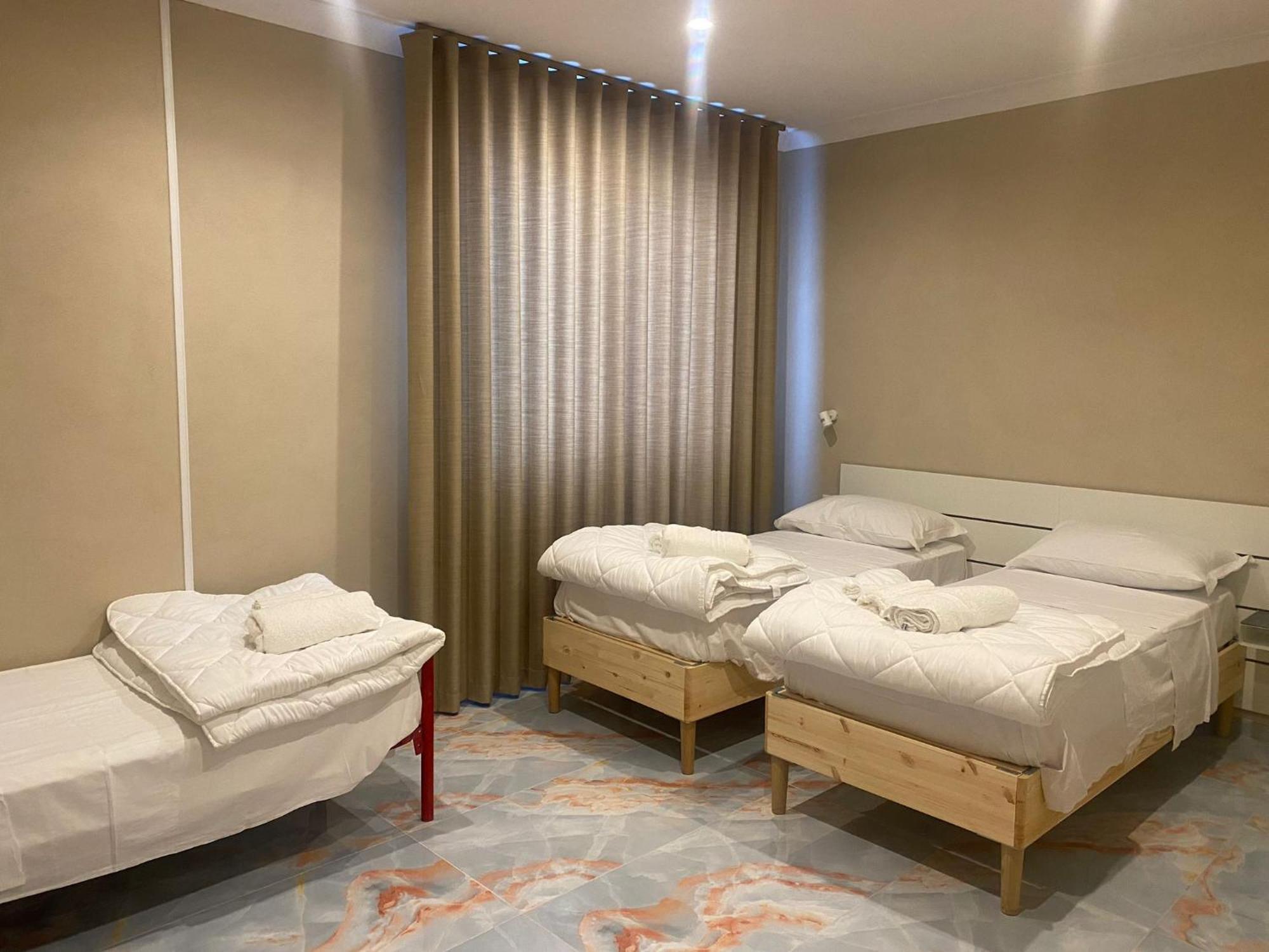 Guest house Business House